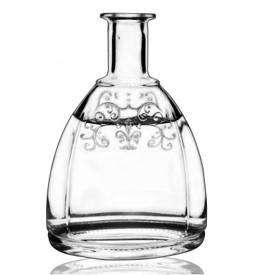 High-end crystal liquor bottle with cork top 700ml Rum glass liquor bottles 