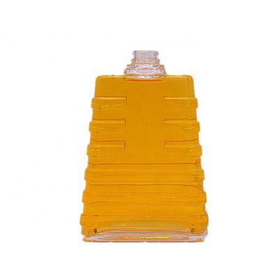 850ml Pyramid Building Shaped Luxury Style Empty 500ml Glass Wine Liquor Bottles 