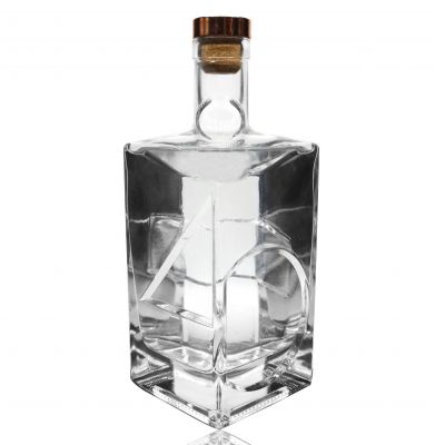 Empty cork sealed 700ml vodka glass bottle brand your own logo 