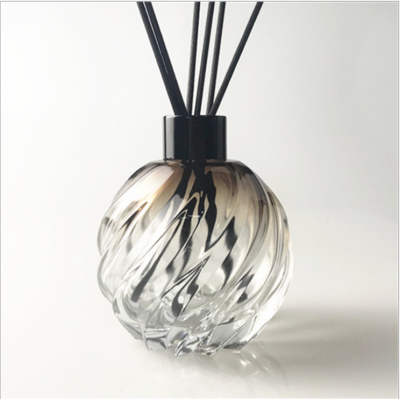 Wholesale Refillable Diffuser Bottle Clear Glass Empty Reed Diffuser Bottle 