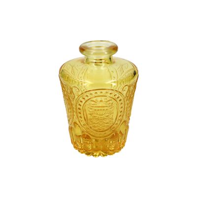 Decorative 140ml Yellow Embossed Glass Bottles Room Fragrance Diffuser Glass Bottle 