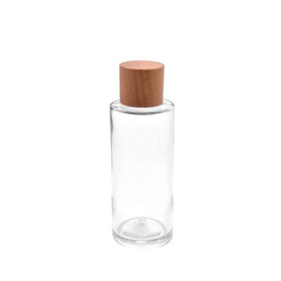 Home fragrance empty glass bottle with wooden cap 