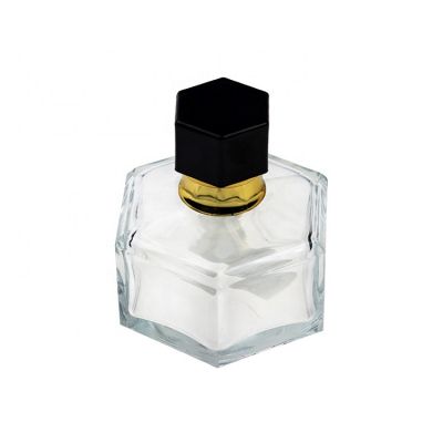 2020 Latest Polygonal Perfume Glass Bottle 50 ml With Black Cap 