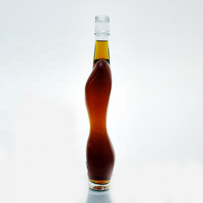 Customized Cork Lid Finish Premium Qualified 500ml Spirit 750ml Liquor Fashion Specialized Woman Shaped Glass Vodka Bottle