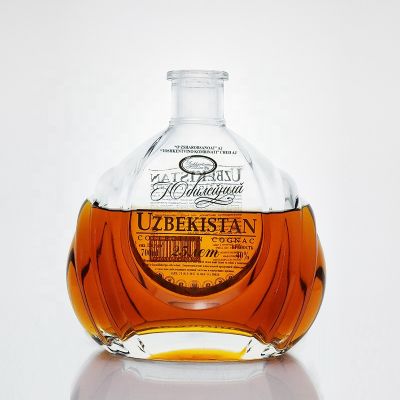 Heavy Glass Bass Custom Empty 50cl 75cl Brandy Liquor Bottles With Cork Wholesale Brandy Glass Bottles 700ml 