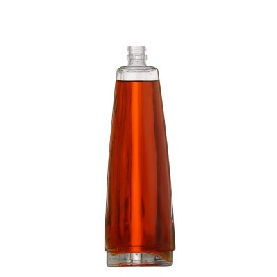 Wholesale 750ml high quality triangle shaped glass liquor bottle whiskey vodka gin glass bottles 