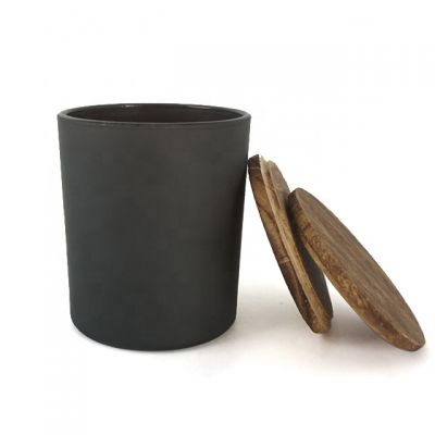 empty round 10oz matte black glass candle jar and wood lid for wedding