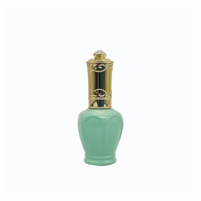 High-end Fancy Empty Green 15ml Uv Gel Nail Polish Bottle, Wide Brush And Golden Nail Polish Bottle Cap