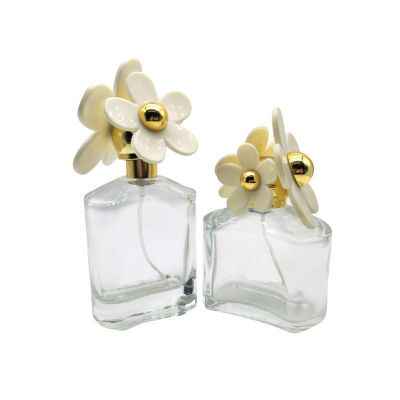 Exquisite luxury perfume glass bottle spray pump