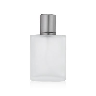Luxury 30ml 50ml 100ml Frosted Oblate Shape Glass Refillable Mist Spray Glass Perfume Bottle With Silver Aluminum Cap