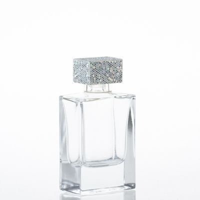 100ml glass perfume bottle with shiny diamond plastic cap