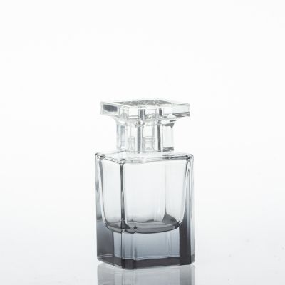 100ml glass perfume bottle with Shiny plastic cap