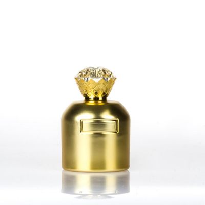 Wholesale high quality golden glass perfume bottle 