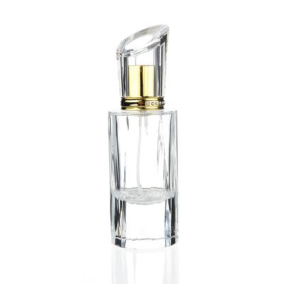 High quality luxury fancy empty transparent 50ml glass fragrance bottle mist spray perfume bottle custom logo 