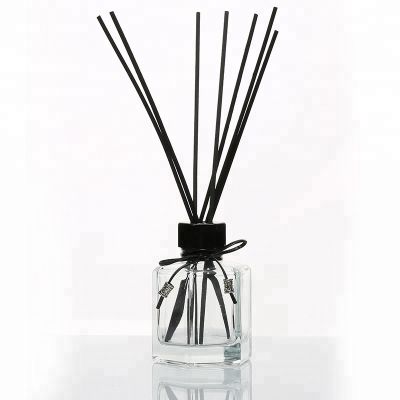 Luxury 120ml Clear Reed Diffuser Glass Bottle Rattan Sticks Bottle With Black Cap 