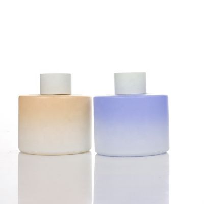 Wholesale 100ml Decorative Aroma Round 3.5oz Reed Glass Aroma Diffuser Bottle 