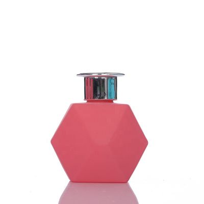 Decorative 200ml Red Multisided Glass Bottles Room Fragrance Diffuser Glass Bottle 