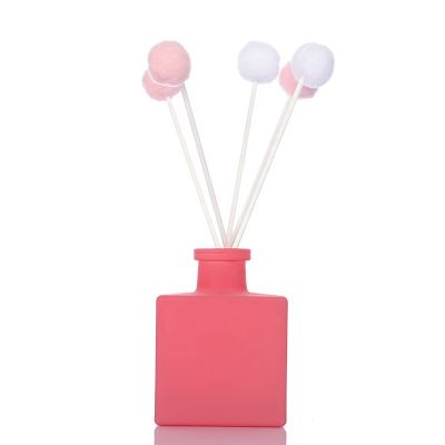Wholesale 200ml matte red square empty glass reed diffuser bottle decorative