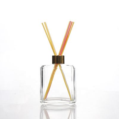 Wholesale Empty 200ml Flat Square Shape Aroma Glass Diffuser Bottle With Cork Stopper 