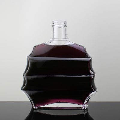 Nice looking 700ml tequila glass bottle China glass bottle factory