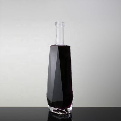 Customized 700ml Hexangle Rum Bottle 750ml Gin Batop Finish Personalized Vodka Bottle 