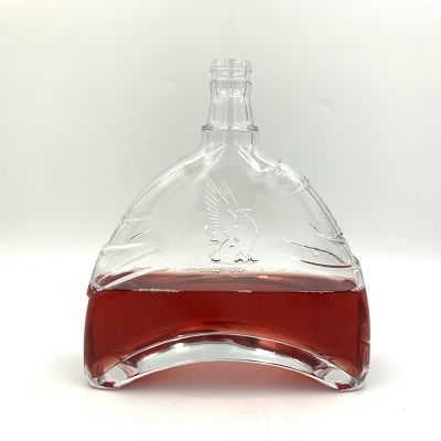 700ml New Design High Quality Xo Whiskey Glass Bottle With Lid 
