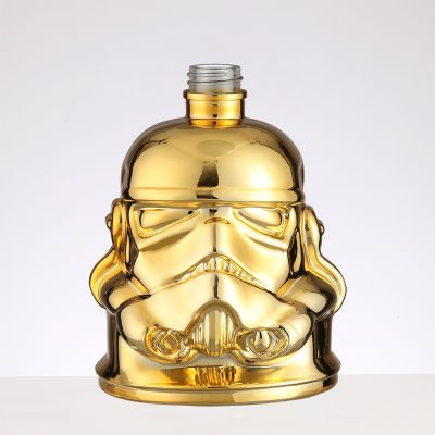 Latest Model Custom Design new glass bottle Plating gold Human Face Shape Top Brandy Tequila Rum Liquor Glass Bottle 