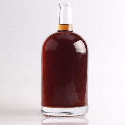 China Vintage Empty Vodka Clear Glass Bottle With Customized Logo