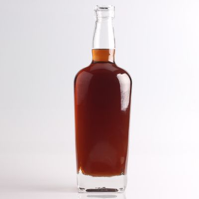 Cheap price unique shape glass bottle whiskey with golden lid 