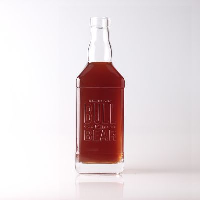 China manufacturer cylinder shaped glass tequila bottle with cork 