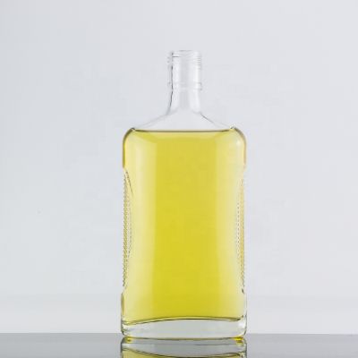 Custom High Quality Flat Screw Cap Sealed Transparent 500ml Brandy Glass Bottle 