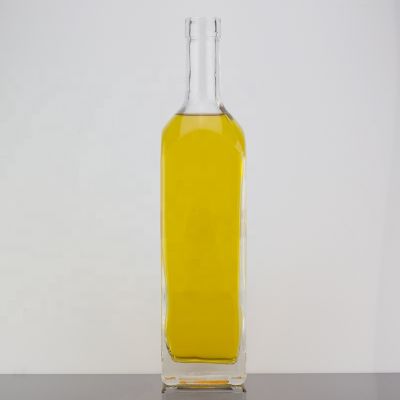 Cork Sealed Transparent Square Shape Vodka Long Neck Glass Bottle 700ml 