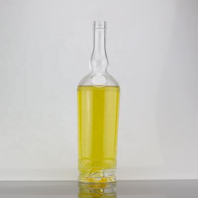 Custom Engraving Design Clear 700ml Tequila Glass Bottle For Corks