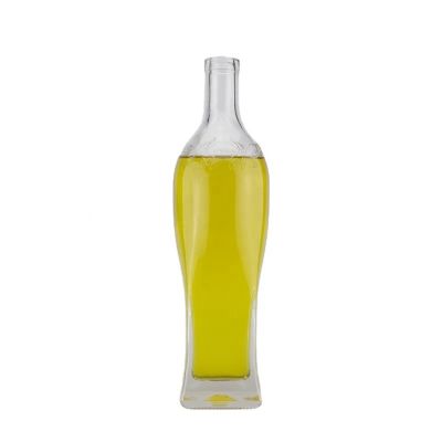 Round Glass Bottle Square Bottom 700ml 70cl Vodka Whiskey Gin Liquor Glass Bottle With Cork Stopper