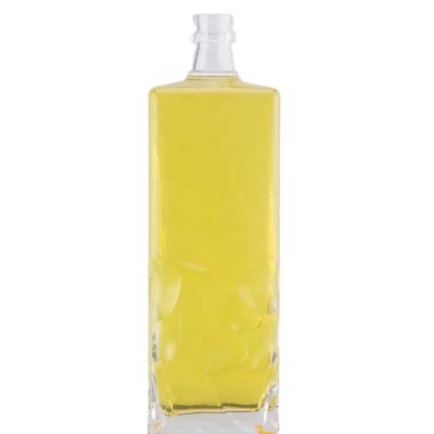 Unique Square Thick Bottom Glass Bottle With Embossing Bubble Design 750 Ml Rum Screw Cap Bottle 