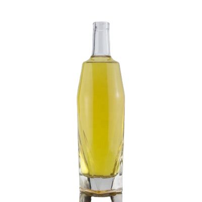 750ml squared under round upper flat shoulder whiskey vodka gin tequila super flint glass bottle with bar top 