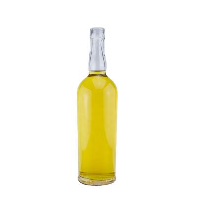 Simple transparent alcohol vodka whiskey glass bottles with cork stopper 750ml factory price