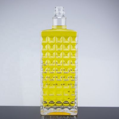 Customized Embossed Special Design 750ml Clear Brandy Glass Bottle For Corks 