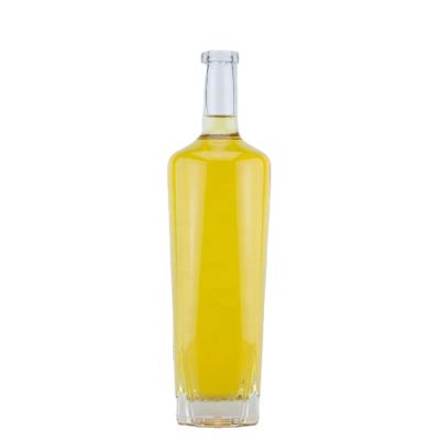 High Quality Engraving Thick Bottom Glass Bottle 700 Ml Vodka Frost Bottle With Cork Stopper 