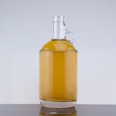 Factory Price Cork End 750ml Empty Transparent Whisky Glass Bottle With Handle 