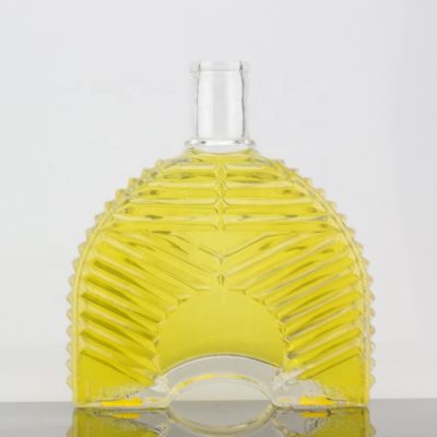 Unique Sector Engraving Drop Bottom Cork Super Flint Glass Bottle 70 Cl Brandy Acid Etch Bottle 