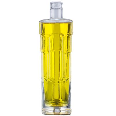 Luxury Customized Triangle Shape Emboss Design 750ml 75cl Liquor Spirits Glass Bottle For Vodka Whiskey With Cork Top