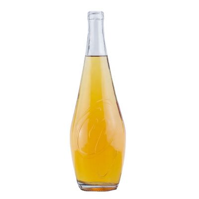 China Supplier Hot Selling 700ml 750ml Empty Super Flint Vodka Whiskey Brandy Rum Wine Glass Bottle With Cork Stopper