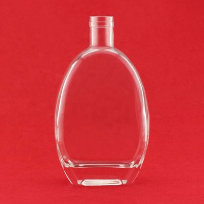 Customized Wholesale 750 ml 700ml 500ml Cork Top Liquor Spirits Rum Vodka Whiskey Tequila Gin Clear Glass Bottles 