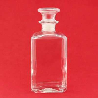 Custom 750ml Glass Bottle Weight For Spirit Whiskey Rectangular 500ml Glass Empty Whiskey Bottle 