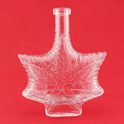 Maple Leaf Beverage Bottle Special Shape Maple Leaf Brandy Bottle 