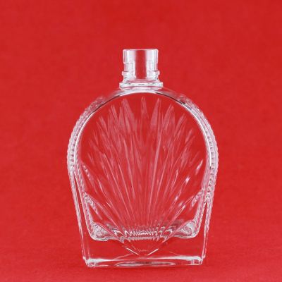 Flat Shaped Super Clear 700ml XO Glass Bottle 750ml Clear Glass Vodka Bottles Flat Bottle With Cork 