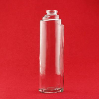 Light Weight Glass Vodka Bottle Custom Fancy Tequila Spirit Glass Bottle China Supplier 