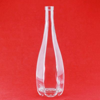 Low Price High Quality Simple Smooth Glass Bottle Heavy Bottom 75cl Gin Glass Bottles With Cork 