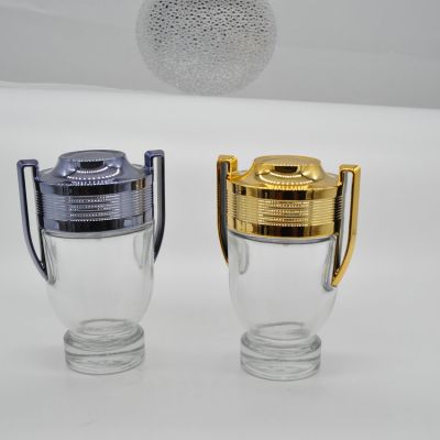 Fashion modern design glass perfume spray bottle gold and silver two-color exquisite cover 